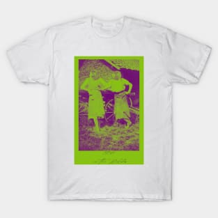 Wild Break (green & purple) T-Shirt